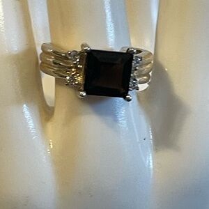 Elegant Purple Stone Silver Ring